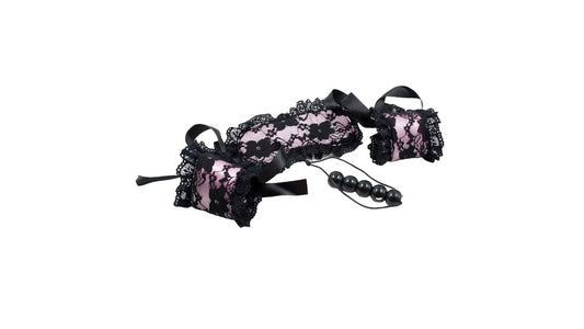 Black and pink lace set