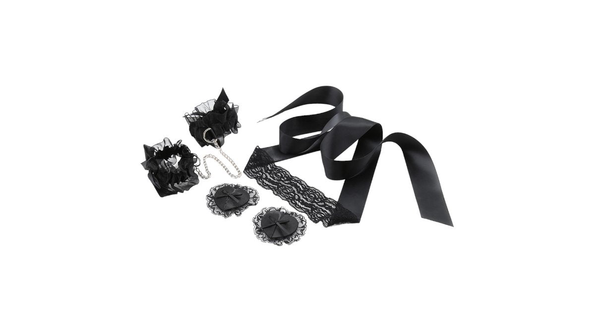 Black lace set